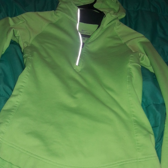Nike Dri Fit hoodie - Picture 1 of 3